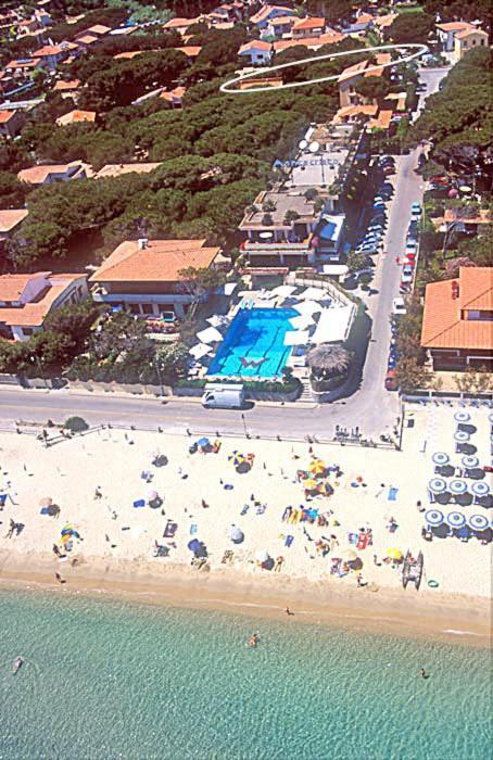 Appartamenti Casa Pineta Marina di Campo Exteriör bild