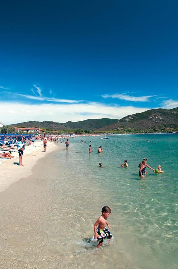 Appartamenti Casa Pineta Marina di Campo Exteriör bild